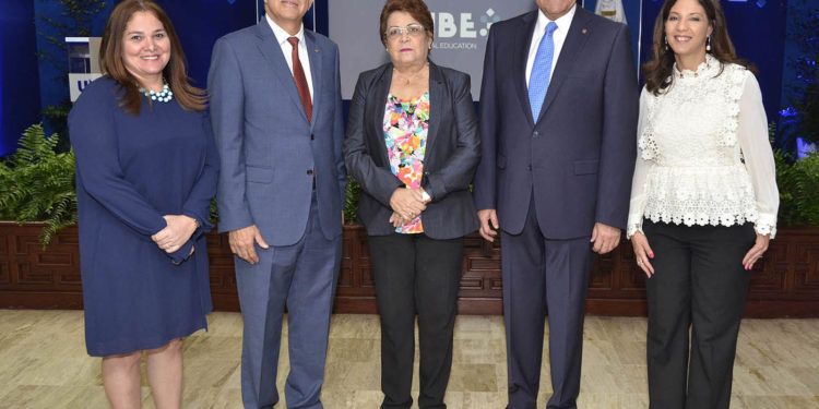 UNIBE PRESENTA LA INCORPORACIÓN DE SU OFERTA ACADÉMICA BILINGÜE Y DA A CONOCER NUEVA IDENTIDAD CORPORATIVA