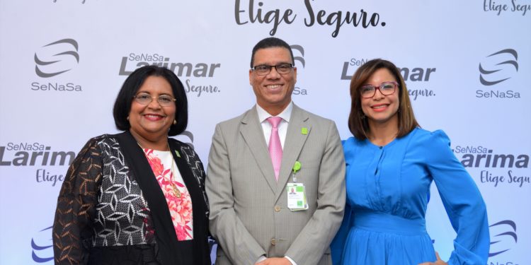 SeNaSa presenta plan voluntario de salud “SeNaSa Larimar”
