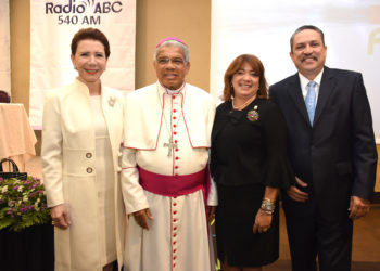 Nota Social: Decimoquinta entrega del Desayuno Conferencia del Arzobispado