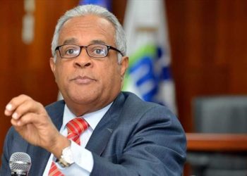Ministro de Salud asegura personal médico cuenta con materiales de protección