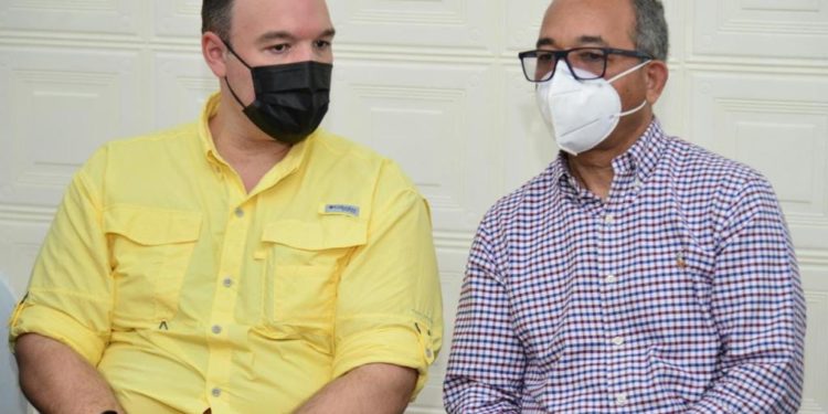 RUBÉN BICHARA EXPONE PROGRAMA QUE DESARROLLARÁ DESDE SECRETARÍA GENERAL DEL PLD