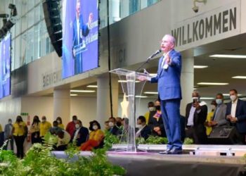 Por aclamación, PLD proclama a Danilo Medina como su presidente