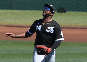 Eloy Jiménez perdería casi toda la temporada del 2021