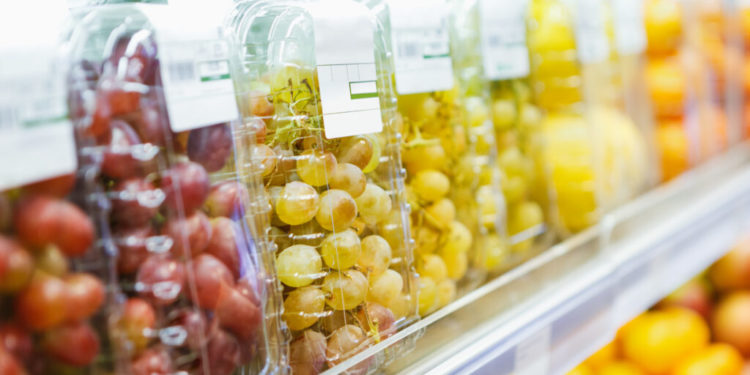 Prohibido en Francia el plástico para empacar frutas y verduras