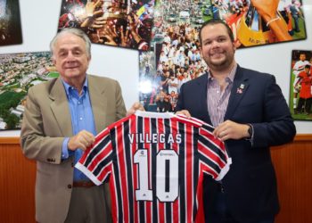 Diputado Jorge Villegas propone equipos de futbol de São Paulo se instalen en República Dominicano.