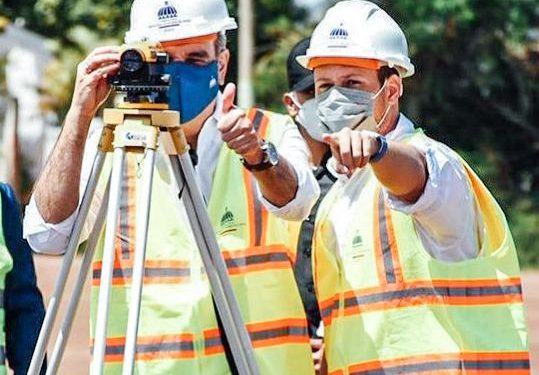 MIVED avanza en la construcción de viviendas y hospitales de calidad para los dominicanos