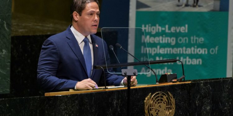 Ministro Bonilla destaca esfuerzos en materia de vivienda ante la ONU