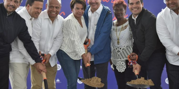 Gobierno inicia anhelado acueducto distrito municipal Majagual