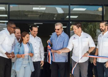 Presidente Abinader y Ministro Bonilla entregan Hospital Municipal Villa Hermosa en La Romana
