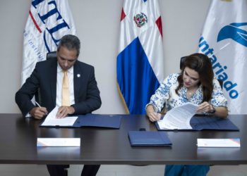 Voluntariado Banreservas otorgará becas a jóvenes de escasos recursos