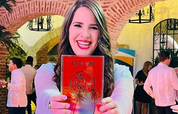 Angie Martínez gana premio ‘The Best Embajadora Destacada en el Extranjero’ otorgado por la Revista Mercado