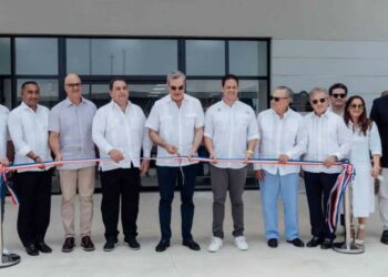 Presidente Abinader y Ministro Bonilla inauguran Hospital Municipal de Verón
