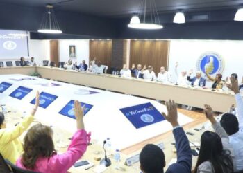 PRM suspende marcha de mujeres que exigían 4 años más para Luis Abinader