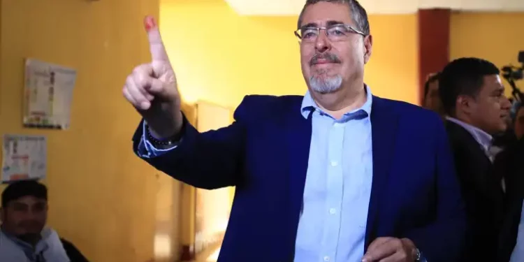 Bernardo Arévalo gana la Presidencia de Guatemala con el 95% escrutado