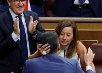 España: el Congreso asume y elige a una socialista de presidenta, dejando a Pedro Sánchez más cerca de ser reelecto