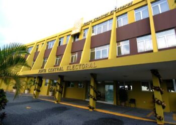 JCE prohíbe mítines, marchas y la publicidad externa durante precampaña