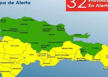 COE pone todo el país bajo alerta por tormenta tropical Franklin