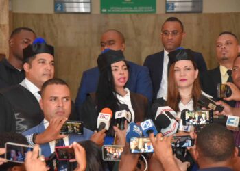 Yeni Berenice confirma que se investiga a fiscales por Operación Gavilán