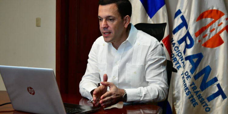 Contrataciones Públicas suspende cuestionado contrato entre el Intrant y Transcore Latam