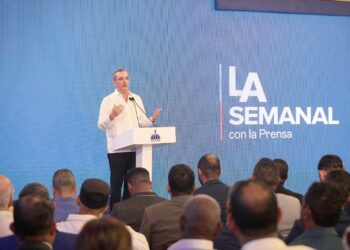 Abinader explica cómo será la rigurosidad de la apertura comercial en la frontera