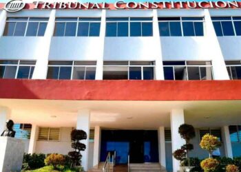 TC decide que la licencia de paternidad actual violenta la igualdad de género