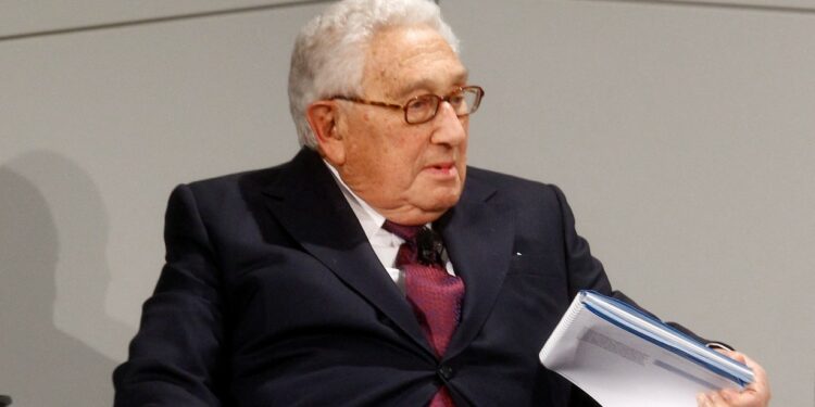 A los 100 años, murió Henry Kissinger, influyente funcionario de los Estados Unidos