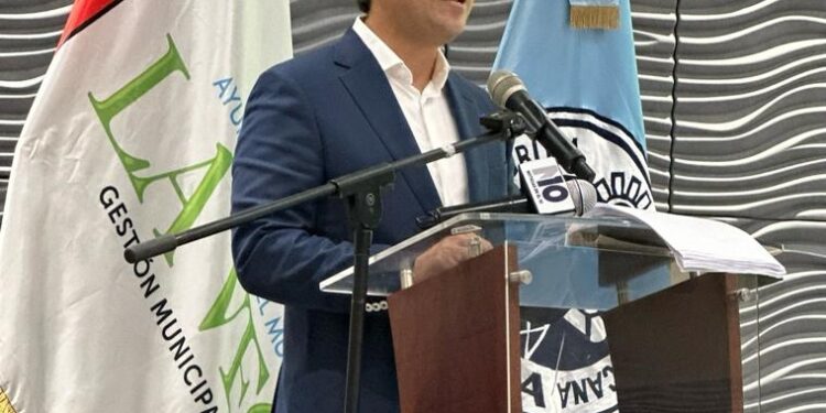 Wellington Arnaud y Kelvin Cruz anuncian intervención cañada Hoya Cativa