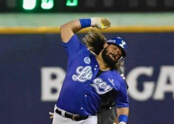 Alfaro conecta doble empujador de dos y los Tigres vencen a las Águilas en el estadio Cibao