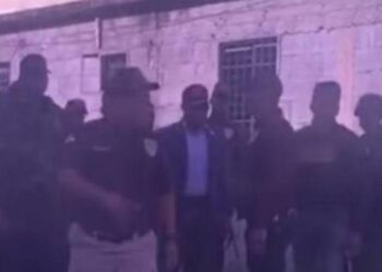 Presidente de la República le pidió 2 horas antes que se entregara: Noche de “terror” en Cambita, por tiroteos en busca de «Kiko la quema»