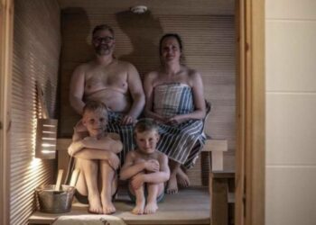 El milenario origen del sauna y cómo se convirtió en una tradición esencial para la salud física y emocional de los nórdicos