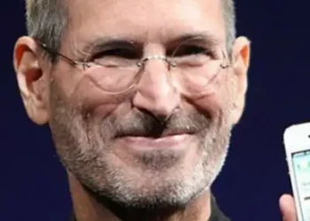 Las 3 preguntas que debes responder para saber si realmente eres feliz, según Steve Jobs