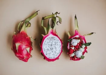 3 frutas desconocidas con beneficios para la salud, según un médico nutricionista