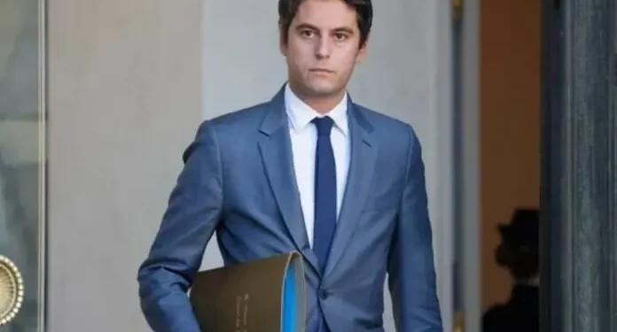 Gabriel Attal, de 34 años, es el primer ministro más joven de Francia