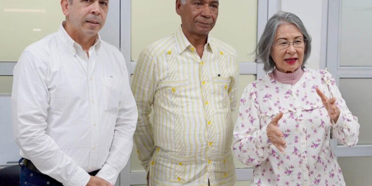 Diego Pesqueira asume como nuevo director de Relaciones Públicas y Comunicaciones del Minerd