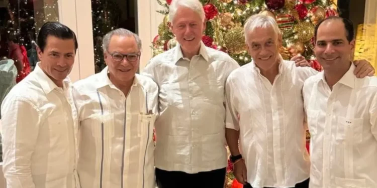 Revuelo por vacaciones de Bill Clinton y Peña Nieto en Punta Cana