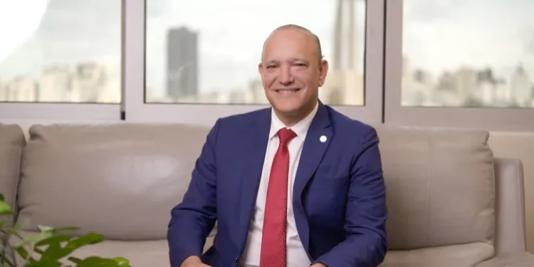 Gestión de Abel Marinez en el ojo del huracán: Alcalde electo de Santiago solicitaría auditoría