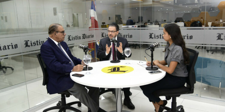 Guillermo Moreno buscaría eliminación del ‘Barrilito’ y critica las exoneraciones vehiculares que utilizan los legisladores