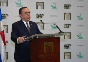 Cerca de 500 mil dominicanos fueron incorporados al sistema financiero en 2023, según Valdez Albizu