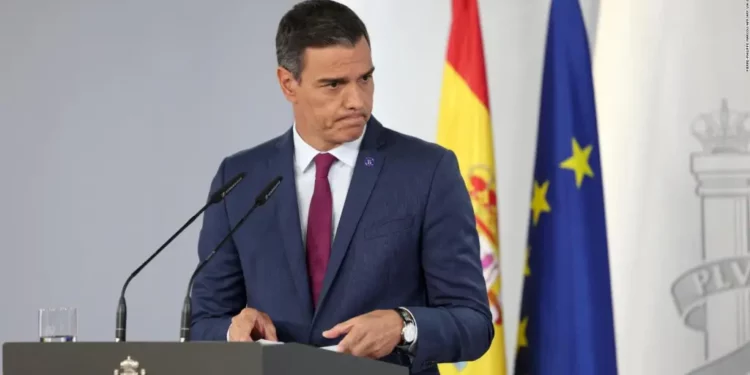 Pedro Sánchez anunció que se mantendrá en el cargo