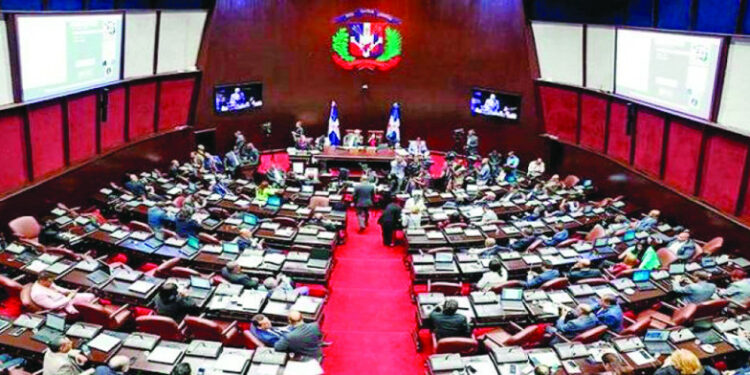 Preliminar: PRM ganaría 13 de 18 escaños en la capital y estos son los nombres de los que llegarían a la Cámara de Diputados