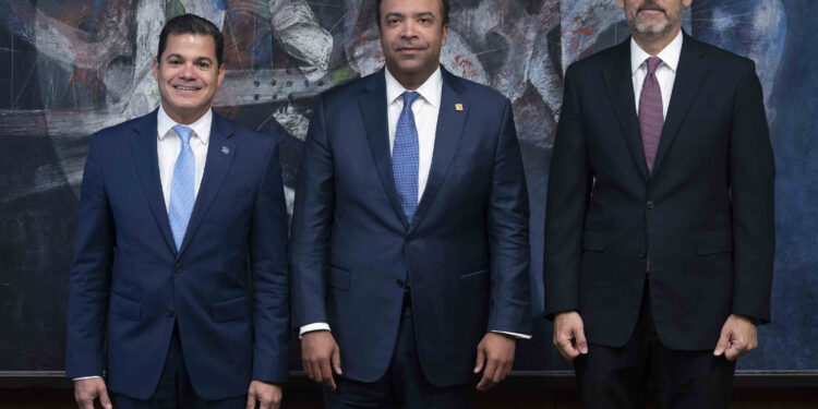 Banreservas y ASONAHORES presentan estudio de productividad del sector hotelero