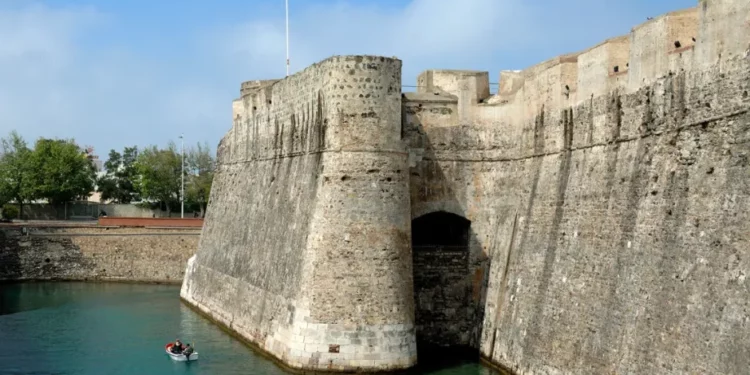 Dentro de Ceuta, el pequeño rincón de España que se encuentra en medio del norte de África