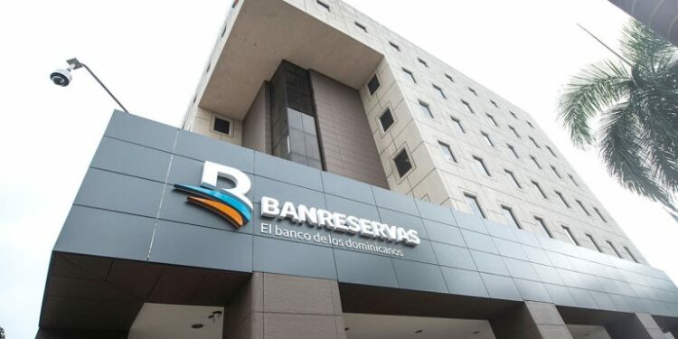 Banreservas avanza 41 posiciones en el Top 1000 Bancos del Mundo