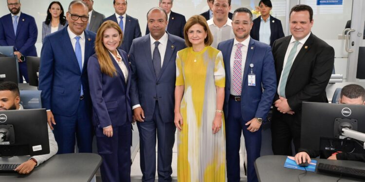 Banreservas inaugura Centro de Seguridad Cibernética y dos oficinas comerciales