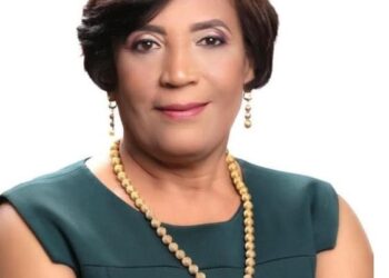 Renuncia la vicealcaldesa de La Vega y no asumirá como alcaldesa