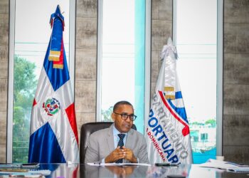 DA instruye inicio de plan para manejo flujo de pasajeros en aeropuertos desde el día 15