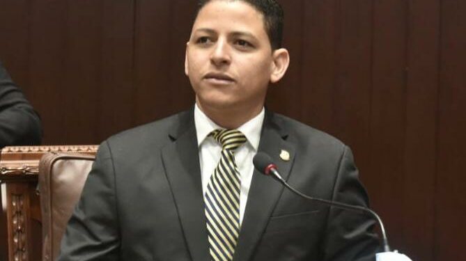 Diputado Luis Báez reintroduce proyecto de ley para declarar Parque Nacional a Las Dunas de Baní