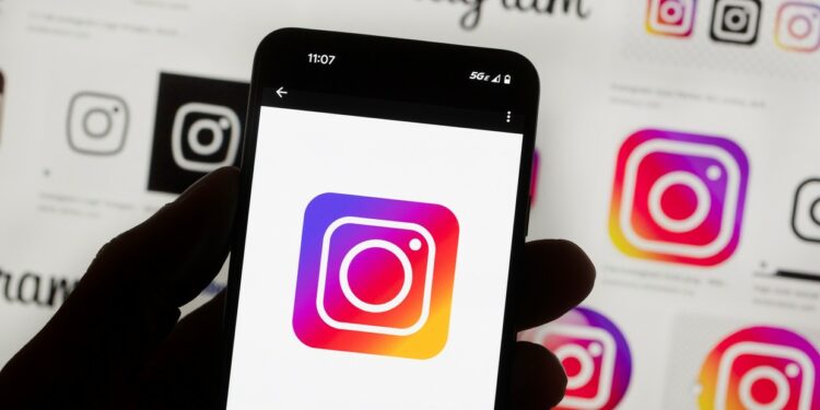 Alerta por la nueva función de Instagram que muestra tu ubicación exacta: cómo desactivarla, paso a paso