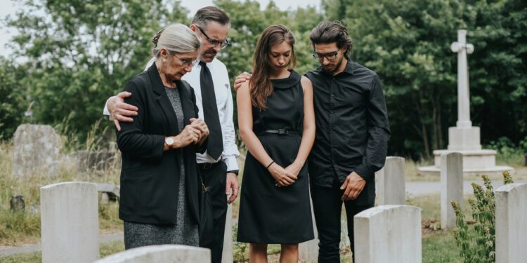 Muerte y duelo en la familia: herramientas para enfrentar un desafío ineludible