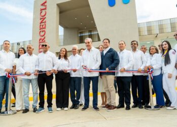 Presidente Abinader y Ministro Bonilla inauguran Hospital  Regional Universitario Dr. Ángel María Gatón de San Francisco de Macorís